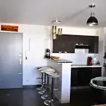 Grand Avec Ascenseur, Parking Et Terrasse Apartamento Sète