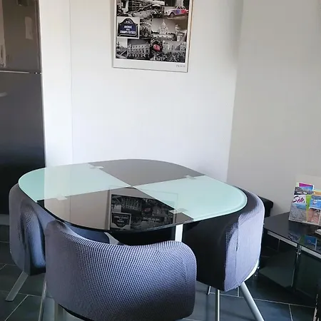 Grand Avec Ascenseur, Parking Et Terrasse Sète