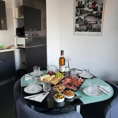 Διαμέρισμα Grand Avec Ascenseur, Parking Et Terrasse